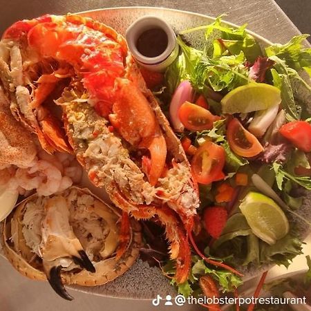The Lobster Pot Cottage Church Bay Llanrhyddlad Extérieur photo