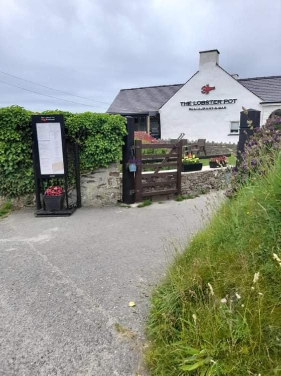 The Lobster Pot Cottage Church Bay Llanrhyddlad Extérieur photo